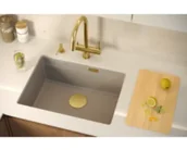 Zlewozmywaki - JOSH 110 GraniteQ zlewozmywak pure carbon 59,5x45,1x21,5 cm 1-komorowy wpuszczany z syfonem manualnym złoty - miniaturka - grafika 1